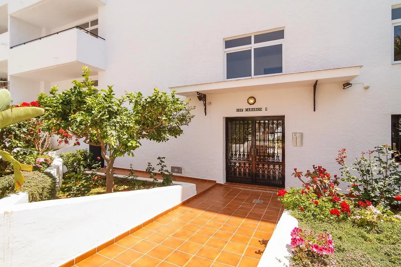 Carabeo 52 Apartments Casasol 네르하